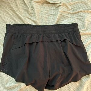 Athleta Hustle Short - 3”